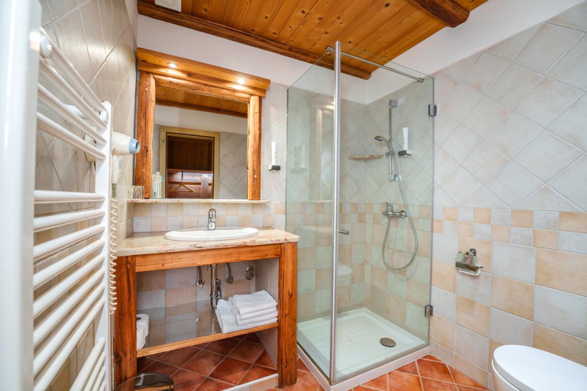 Gostilna Pri Martinu Otel Kranjska Gora Dış mekan fotoğraf